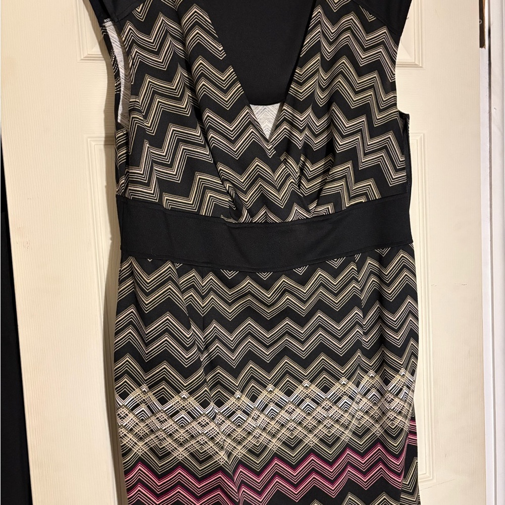 London Times Black and Pink Chevron Mini Dress